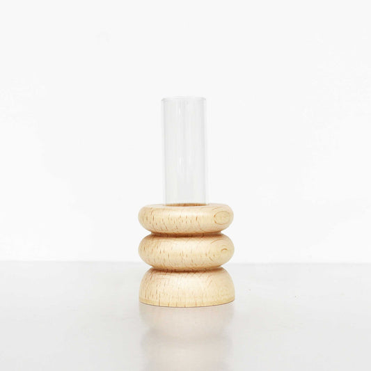 Vase Totem court Nº 1 en bois de hêtre et verre