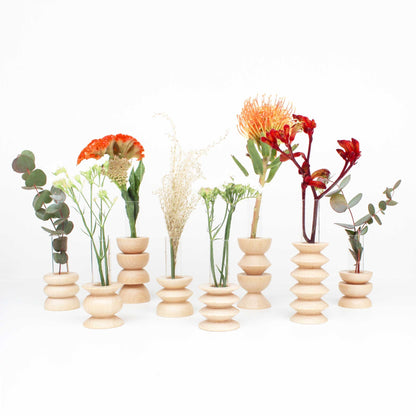 Vase Totem court Nº 3 en bois de hêtre et verre